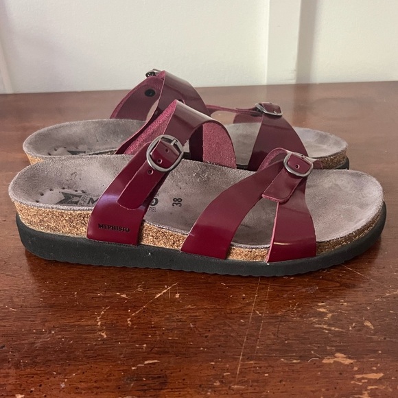Mephisto Burgundy Strappy Sandals with Buckles size 38 (7) - Picture 5 of 10